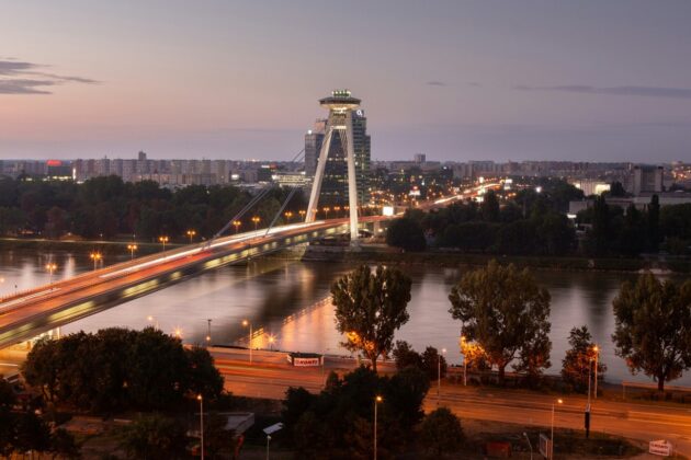 zoznam znalcov Bratislava